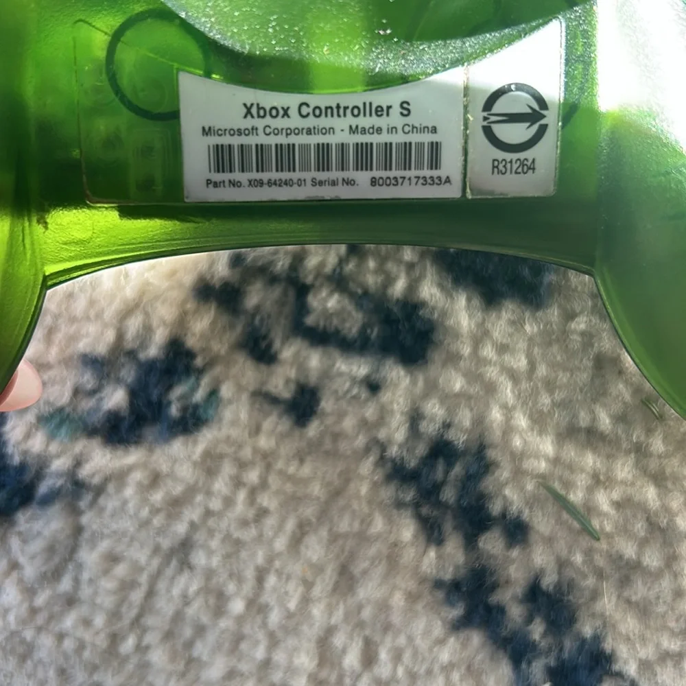 Microsoft Xbox original remote control clear green